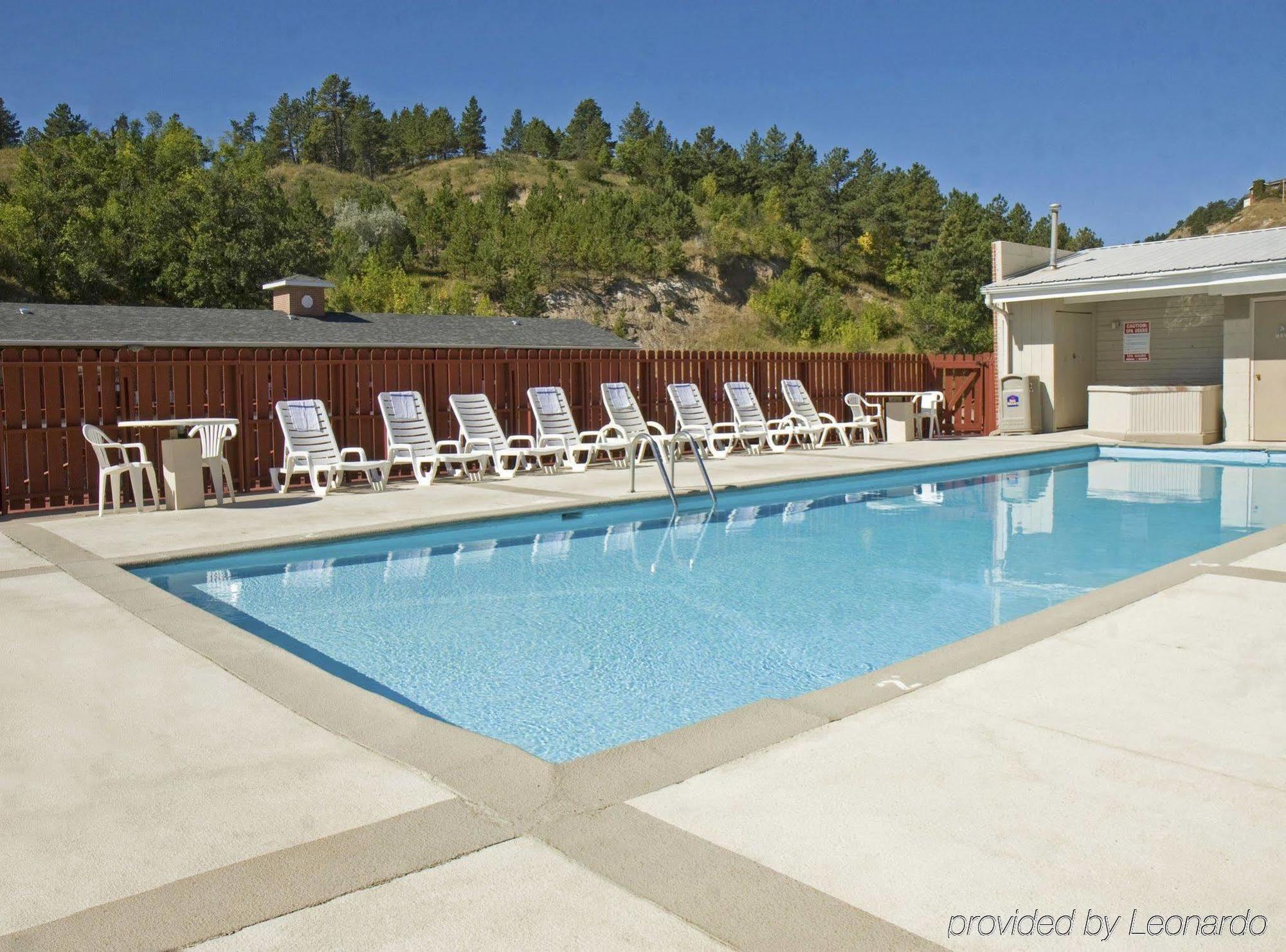 Travelodge By Wyndham Rapid City Konforlar fotoğraf